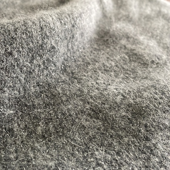 Vintage Vogue Alley fuzzy sleeveless top - Picture 3 of 5